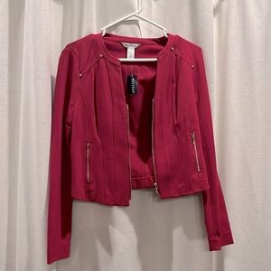 White House Black Market crop jacket - size 2 NWT magenta